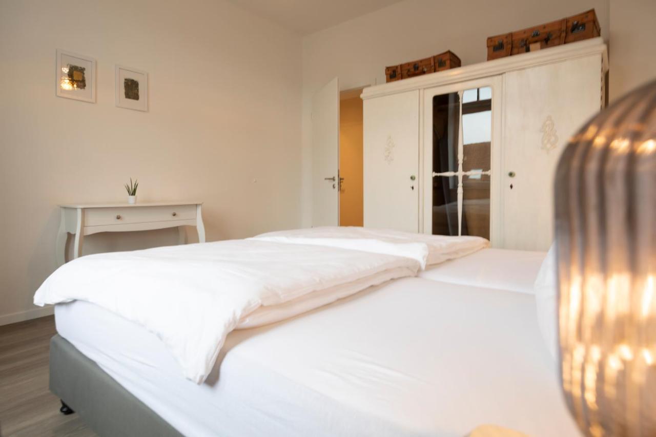 Jaybnb - Apartment Direkt Am Hafen Mit Terrasse Und Uhd Tv Dortmund Exterior foto